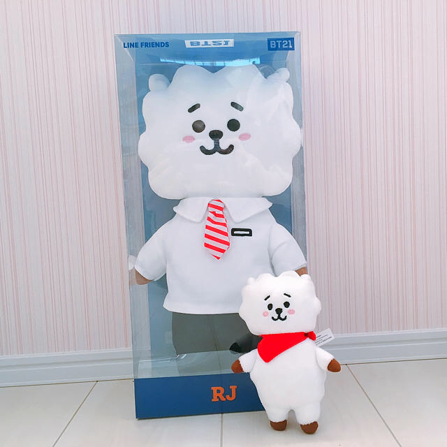 ♡ 公式 BT21× LINE FRIENDS RJ スタンディングドール ♡