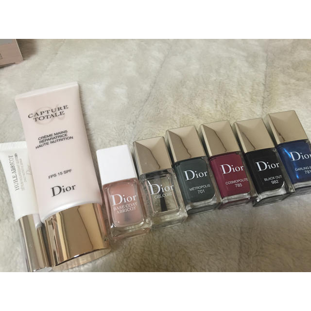 Christian Dior(クリスチャンディオール)のDiorネイルセット コスメ/美容のネイル(マニキュア)の商品写真