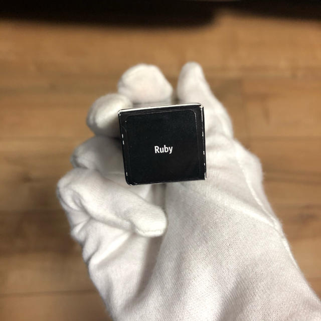 BOBBI BROWN(ボビイブラウン)の新品 ボビイブラウン リップ ルビー ruby コスメ/美容のベースメイク/化粧品(口紅)の商品写真