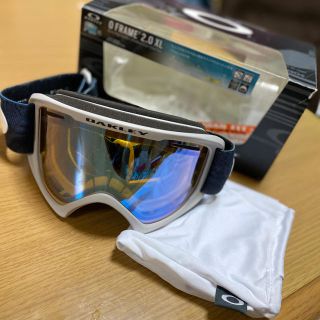 オークリー(Oakley)のOAKLEＹ オークリー　スノボ　スノーボード　ゴーグル(ウエア/装備)