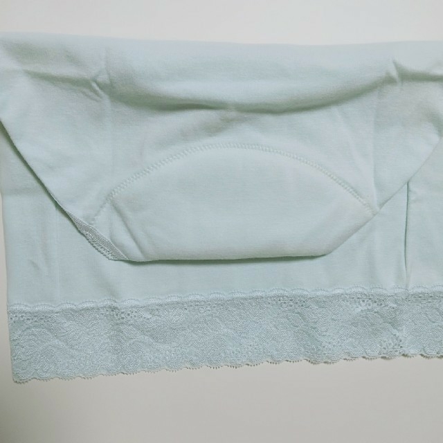 尿失禁パンツ　４L　3枚組　新品・未使用 レディースの下着/アンダーウェア(ショーツ)の商品写真