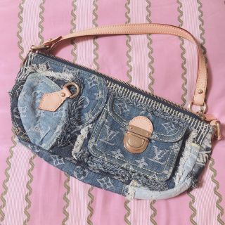 LOUIS VUITTON(花柄 ・ ハンドバッグ)のフリマアイテム一覧 LOUIS VUITTON(花柄 ・ ハンドバッグ)のフリマアイテム一覧