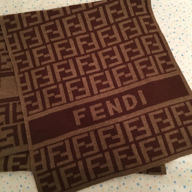 FENDI(フェンディ)のFENDI マフラー♡ レディースのファッション小物(マフラー/ショール)の商品写真