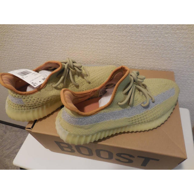 adidas(アディダス)のadidas yeezy boost 350 marsh yellow 26cm メンズの靴/シューズ(スニーカー)の商品写真