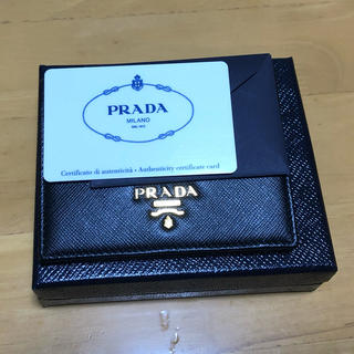 プラダ(PRADA)の大セール本舗様　PRADA 二つ折りコンパクト財布　(財布)