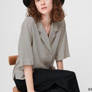 ユニクロ(UNIQLO)のユニクロ イネス レーヨンオープンカラーシャツ(シャツ/ブラウス(半袖/袖なし))