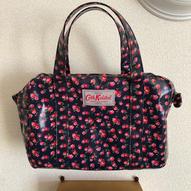 Cath Kidston(キャスキッドソン)の【美品】キャスキッドソン　バッグ レディースのバッグ(ハンドバッグ)の商品写真