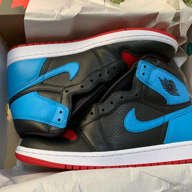 スニーカーNIKE WMNS AIR JORDAN1 "UNC TO CHICAGO"