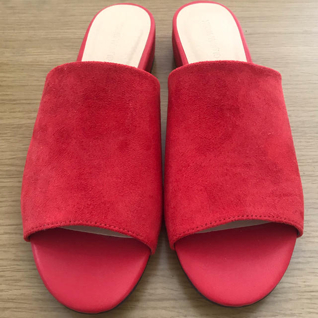 GLOBAL WORK(グローバルワーク)の新品⭐︎可愛い⭐︎グローバルワークGLOBALWORKスエード調サンダル赤レッド レディースの靴/シューズ(サンダル)の商品写真