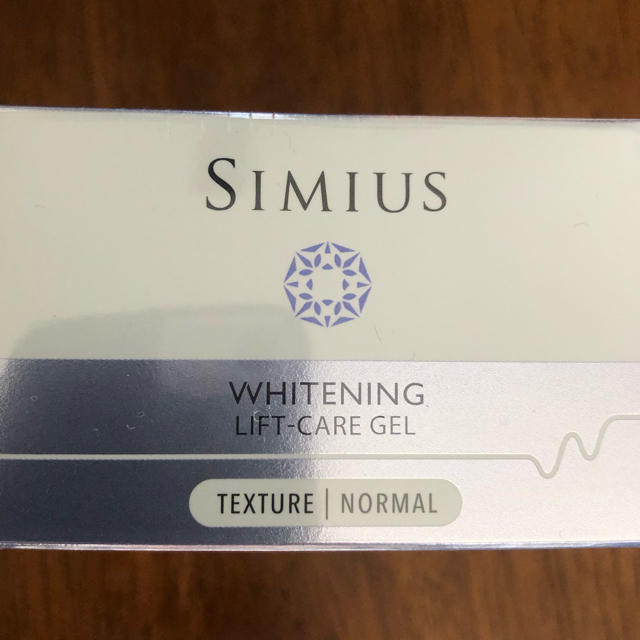 SIMIUS シミウス薬用ホワイトニングリフトケアジェル コスメ/美容のスキンケア/基礎化粧品(保湿ジェル)の商品写真