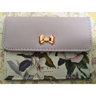 テッドベイカー(TED BAKER)の美人百花の付録💕TEDbakerの可愛い花柄のお財布  ミニサイフ💕(財布)