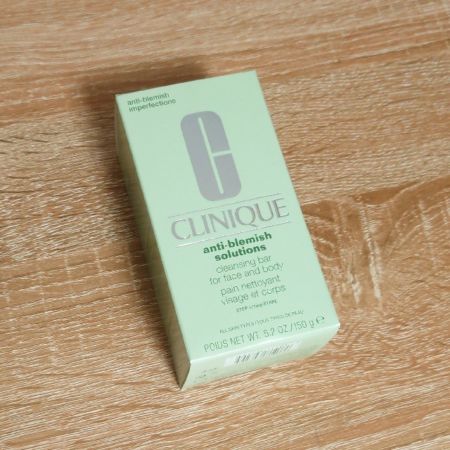 CLINIQUE(クリニーク)のクリニーク アクネ フェース ＆ ボディ バー 150g コスメ/美容のベースメイク/化粧品(フェイスパウダー)の商品写真