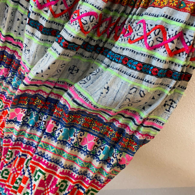 MALAIKA(マライカ)の古着♡民族♡レア♡モン族♡スカート   レディースのスカート(ひざ丈スカート)の商品写真