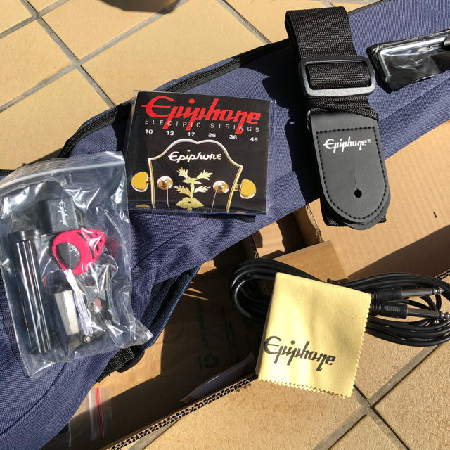 Epiphone(エピフォン)のエピフォン レスポールエクスプレス　未使用新品 楽器のギター(エレキギター)の商品写真