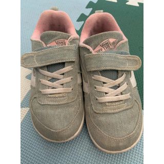 ヴァンズ(VANS)のVANS★女の子 スタッズ付き 19cm(スニーカー)