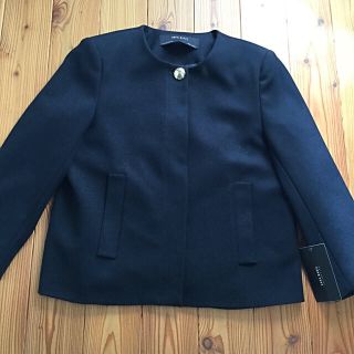 ザラ(ZARA)の【ネネ様専用】ZARA ノーカラージャケット　黒(ノーカラージャケット)