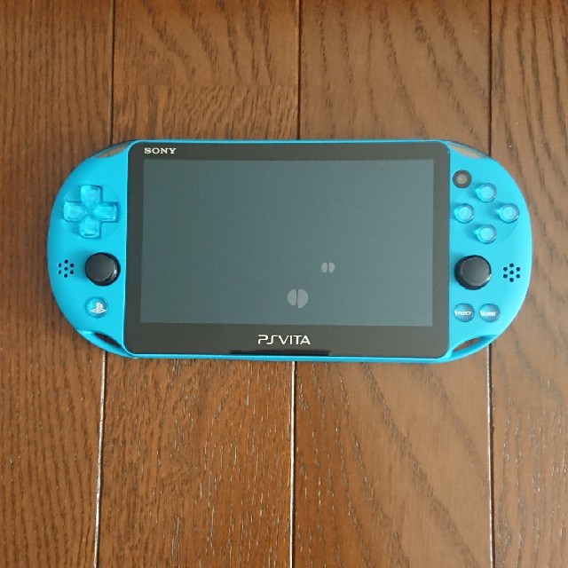 SONY(ソニー)のSONY PS VITA 本体  PCH-2000 ZA23 エンタメ/ホビーのゲームソフト/ゲーム機本体(携帯用ゲーム機本体)の商品写真