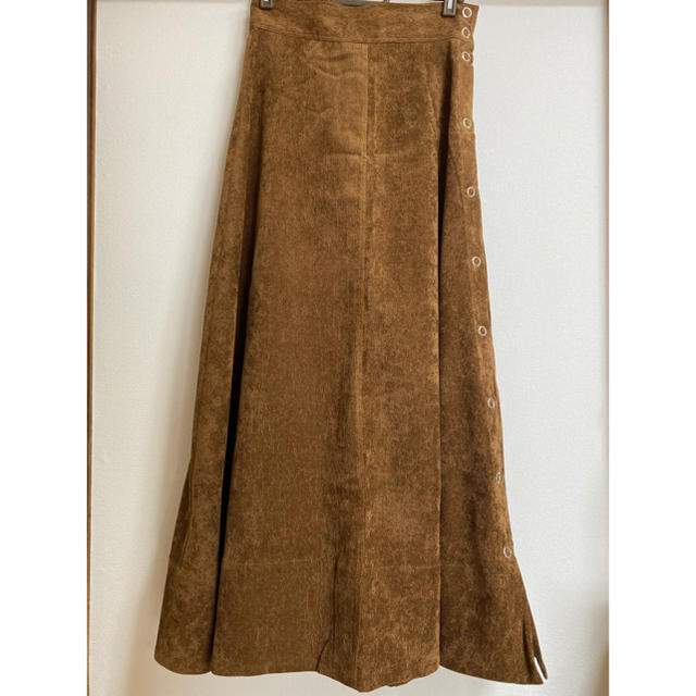 ROSE BUD(ローズバッド)のROSE BUD コーデュロイロングスカート レディースのスカート(ロングスカート)の商品写真