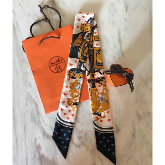 ♥️レア・エルメス・HERMES・ツイリー・新品・未使用品♥️-