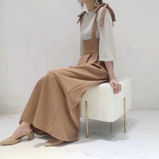 ザラ(ZARA)のオールインワン　フレアワイドパンツ(オールインワン)