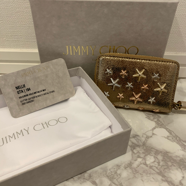 JIMMY CHOO(ジミーチュウ)の値下げ　新品　ジミーチュウ　コインケース　ゴールド×ミックス レディースのファッション小物(財布)の商品写真