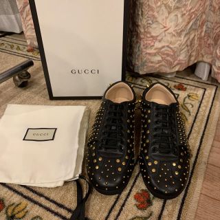 グッチ(Gucci)の新品未使用品　希少品　Gucci グッチ　レザースニーカー　タイガーヘッド(スニーカー)