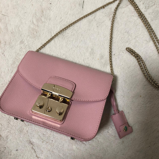 FURLA メトロポリス チェーンショルダー