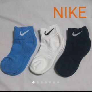 ナイキ(NIKE)の☆新品☆NIKE ★厚手ソックス♪(靴下/タイツ)