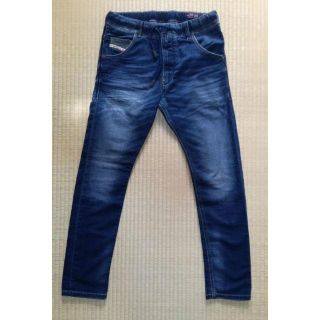 ディーゼル(DIESEL)の新品　DIESELジョグジーンズ 　KROOLEY-NE　 0607R　 W28(デニム/ジーンズ)