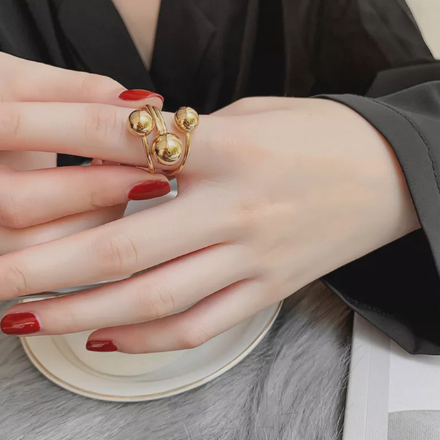 Ameri VINTAGE(アメリヴィンテージ)のTriple ball gold ring No.153 レディースのアクセサリー(リング(指輪))の商品写真