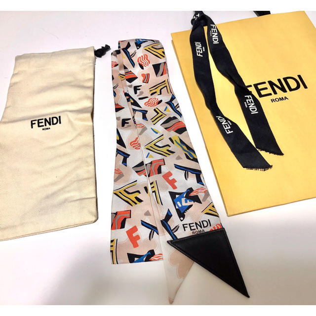 【新品未使用】FENDI ツイリー フェンディ ラッピースカーフ