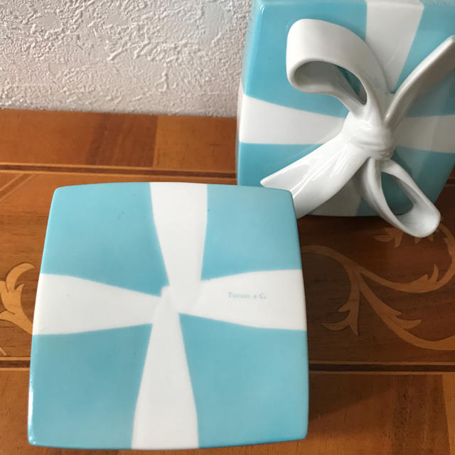 ティファニーTiffany 陶器 小物入れ 希少largeサイズ ティファニーTiffany 陶器 小物入れ 希少largeサイズ