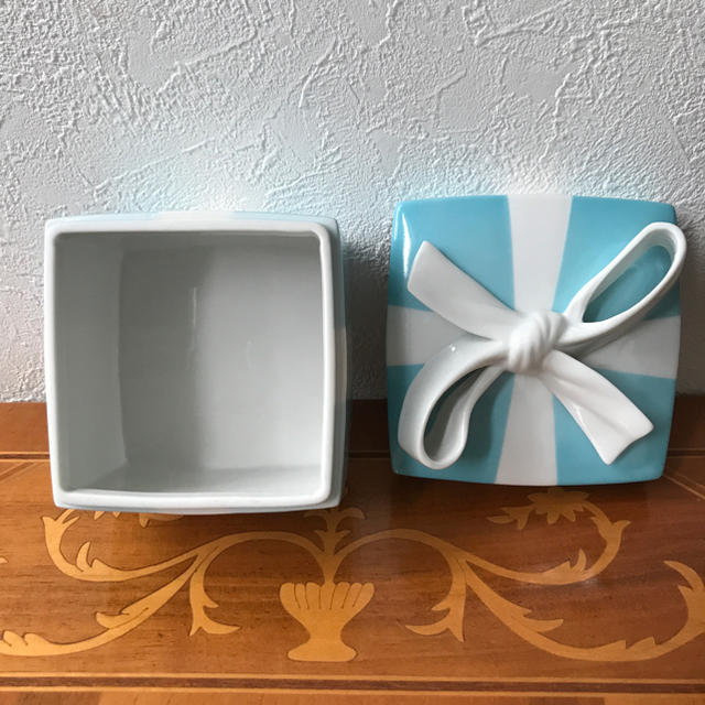 ティファニーTiffany 陶器 小物入れ 希少largeサイズ ティファニーTiffany 陶器 小物入れ 希少largeサイズ