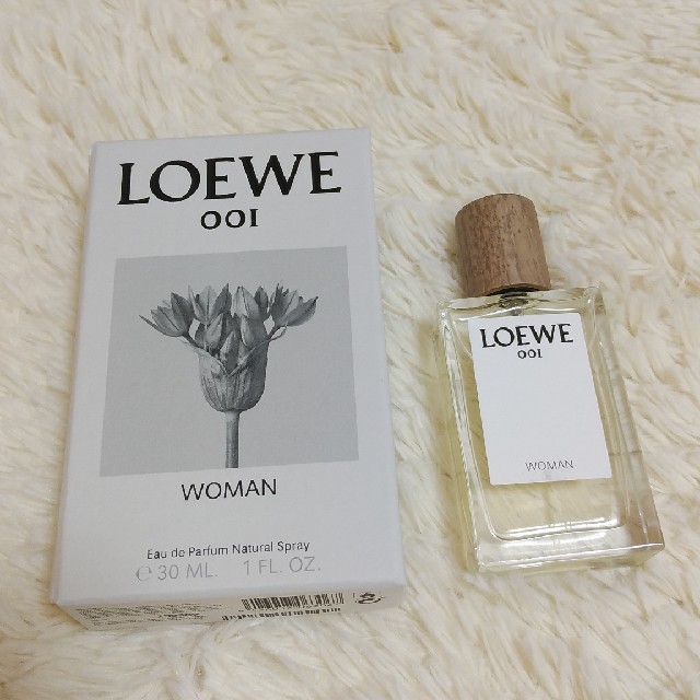 LOEWE - LOEWE 001 WOMANの通販 by のん's shop｜ロエベならラクマ