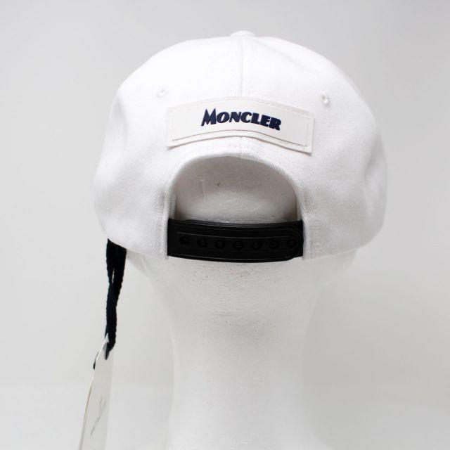 MONCLER(モンクレール)の新品 2020SS MONCLER ビッグロゴ キャップ ホワイト メンズの帽子(キャップ)の商品写真