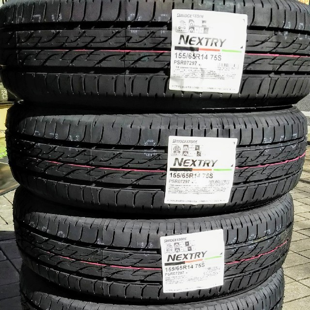 BRIDGESTONE(ブリヂストン)の155/65R14 ブリヂストン新品タイヤ4本 全国送料無料 自動車/バイクの自動車(タイヤ)の商品写真