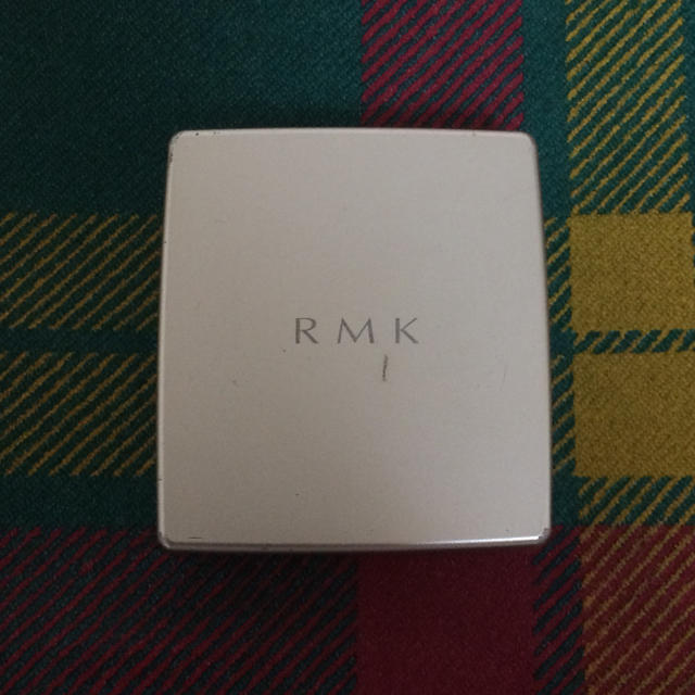 RMK(アールエムケー)のRMK♡プレストパウダーN 02 コスメ/美容のベースメイク/化粧品(フェイスパウダー)の商品写真