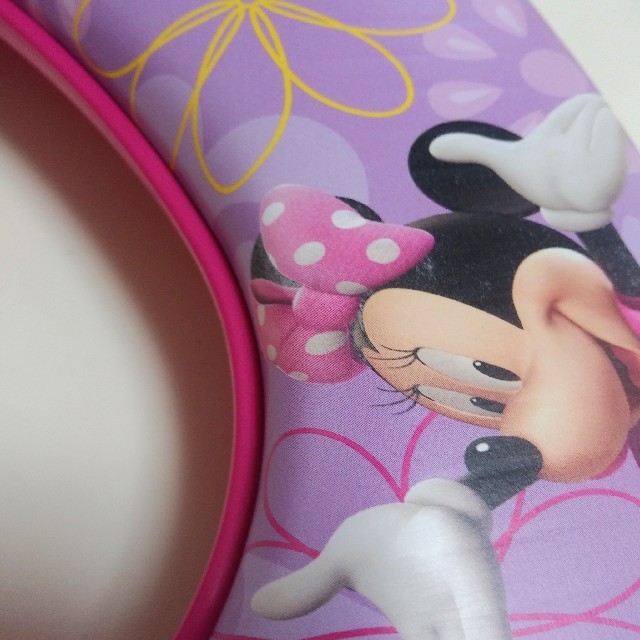 Disney(ディズニー)の補助便座 キッズ/ベビー/マタニティのおむつ/トイレ用品(補助便座)の商品写真