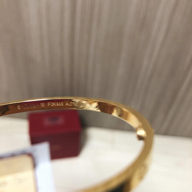 Cartier(カルティエ)のカルティエ ラブブレスSM レディースのアクセサリー(ブレスレット/バングル)の商品写真