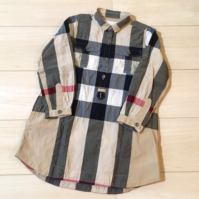 BURBERRY(バーバリー)の美品 BURBERRY CHILDREN シャツ ワンピース 6Y 116㎝ キッズ/ベビー/マタニティのキッズ服女の子用(90cm~)(ワンピース)の商品写真