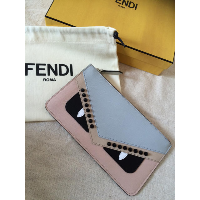 FENDI - FENDI 可愛いモンスター♡スマートウォレット♡パスポートケース♡ポーチの通販 by ママ(買付お休み／発送ゆっくり