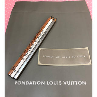 ルイヴィトン(LOUIS VUITTON)の【新品 紙袋付】LOUIS VUITTON 鉛筆3本フォンダシオンルイヴィトン(鉛筆)
