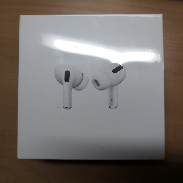 air  pods  pro　アップル　無線　イヤホン　新品未使用オーディオ機器