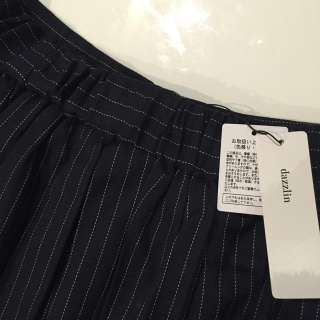 dazzlin(ダズリン)の新品ダズリン☆ストライプスカート2015 レディースのスカート(ひざ丈スカート)の商品写真