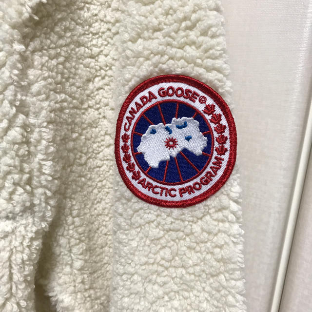 CANADA GOOSE(カナダグース)のCANADA GOOSE AINSWORTH HOODY アインズワース メンズのジャケット/アウター(ダウンジャケット)の商品写真