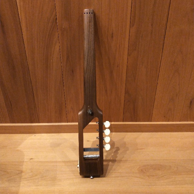 サイレントウクレレ RISA (リサ) テナーサイズ 楽器のウクレレ(テナーウクレレ)の商品写真
