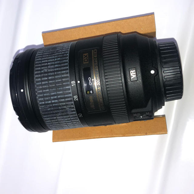 AF-S DX NIKKOR 18-300 f/3.5-5.6G ED VR 2