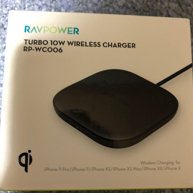 iPhone(アイフォーン)のRAVPOWER  Wireless Charger スマホ/家電/カメラのスマートフォン/携帯電話(バッテリー/充電器)の商品写真