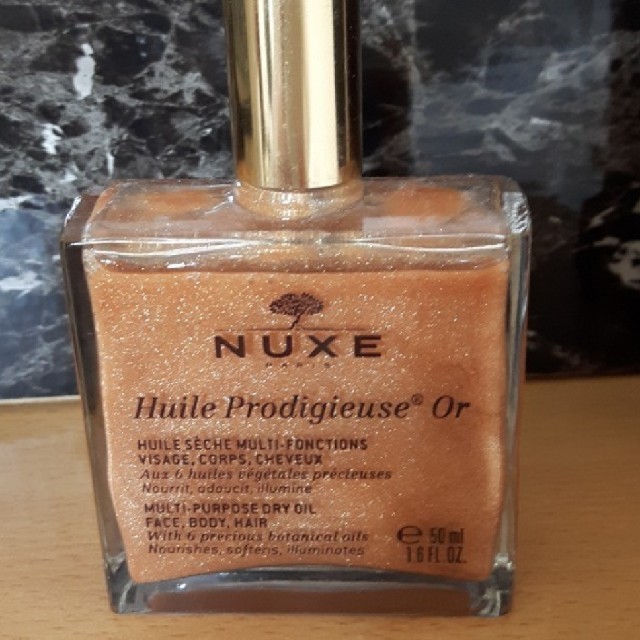 Cosme Kitchen(コスメキッチン)のNUXE　オイル　プロディジュー　ゴールドオイル コスメ/美容のボディケア(ボディオイル)の商品写真