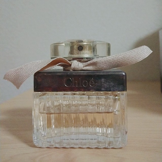 Chloe(クロエ)のクロエ オードパルファム  50ml 香水 コスメ/美容の香水(香水(女性用))の商品写真